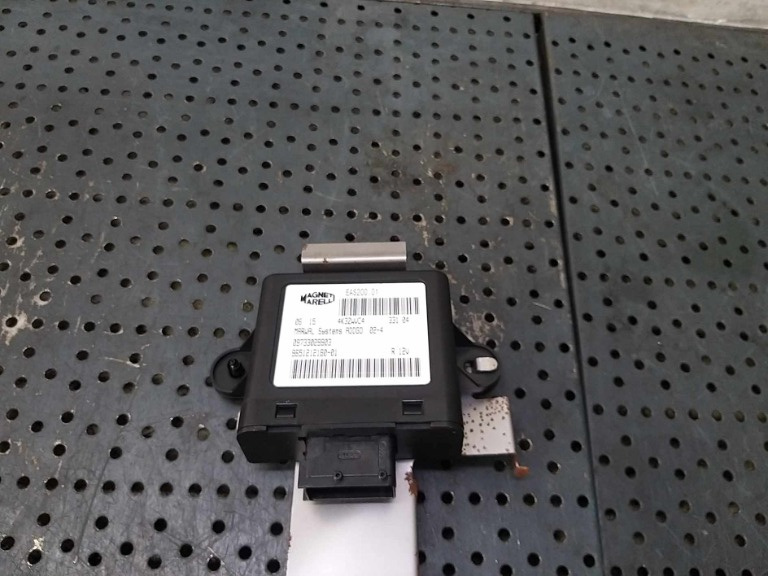 Calculator pompa combustibil peugeot 307 09733029903 965121218001