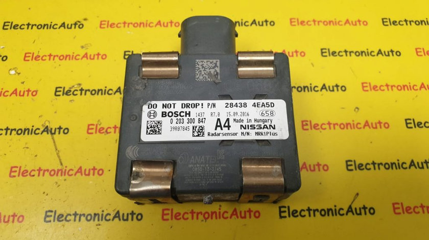 Calculator Senzor Radar Parcare Frontal Nissan Qashqai J11, 284384EA5D, 0203300847 A4,