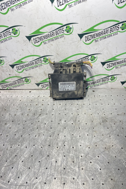 Calculator senzori parcare A 211 545 38 32 A 211 545 38 32 A 211 545 38 32 Mercedes-Benz E-Class W21...