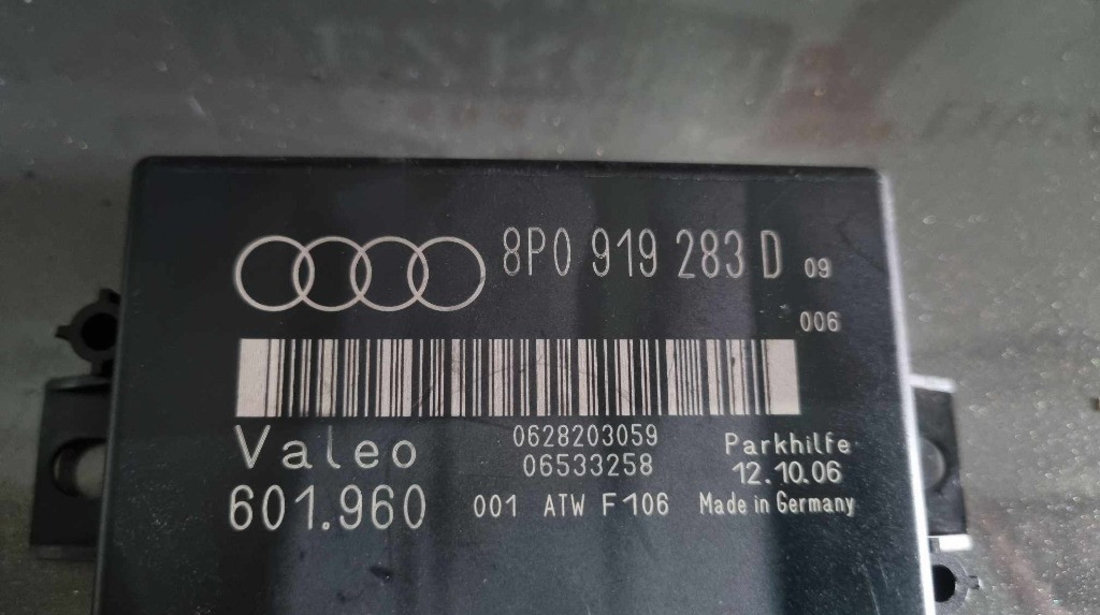 Calculator senzori parcare Audi TT 8J cod 8p0919283d