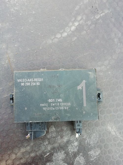 Calculator senzori parcare CITROEN C8 cod 9629825480