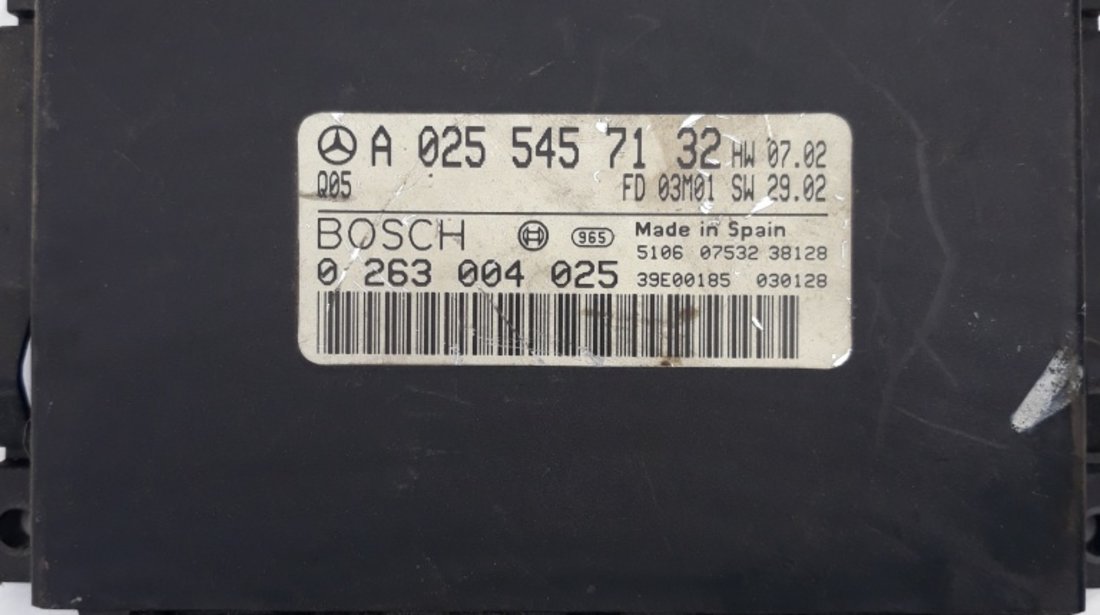 Calculator Senzori Parcare Mercedes e class W211 cod A 0255457132