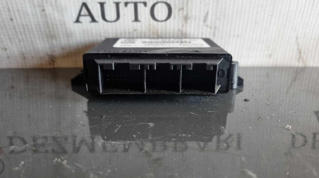 Calculator senzori parcare VW Jetta Mk6 cod 5C6919475