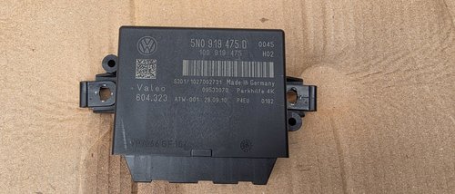 Calculator senzori parcare Vw Tiguan 5N / Touran 2010 2011 2012 2013 2014