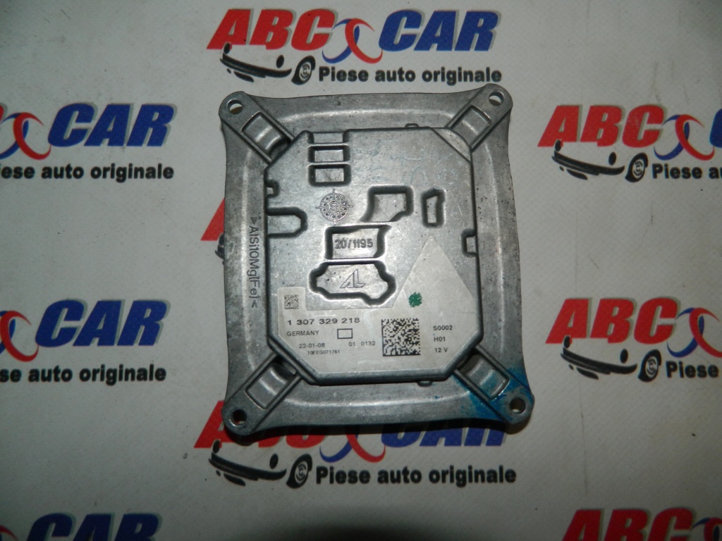 Calculator stanga far Audi A4 B7 cod: 1307329218 model 2005 - 2008