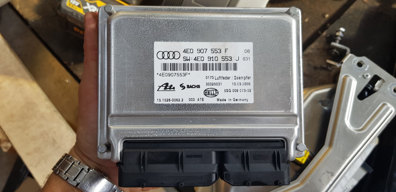Calculator suspensie AUDI A8 4E 2005 2006 2007 2008