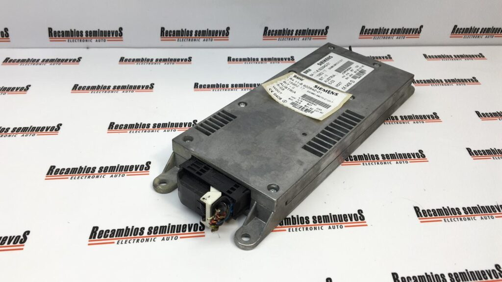Calculator TELEFON SIEMENS BMW X5 E53 84.11-6 922942-01 / 84 11 6 922942 01 / 8411692294201 / 115852 17 / 11585217 / S30880-S8070-C100-7 / S30880 S8070 C100 7 / S30880S8070C1007 / HW A18 / HWA18 / SW A5 6 / SWA5684.11-6 922942-01 / 84 11 6 922942 01