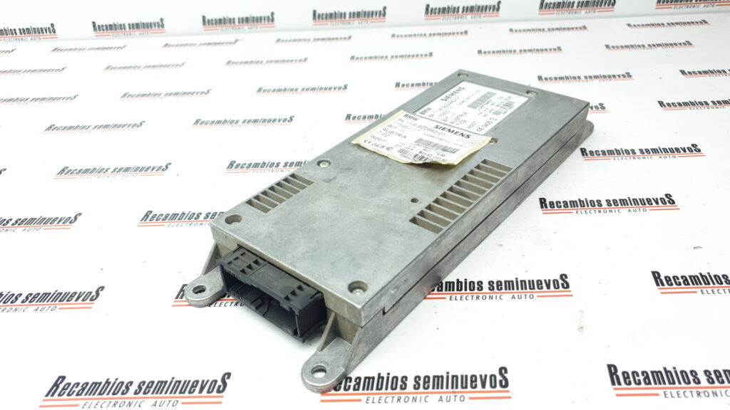 Calculator TELEFON SIEMENS BMW X5 E53 84.11-6 922942-01 / 84 11 6 922942 01 / 8411692294201 / 115852 17 / 11585217 / S30880-S8070-C100-5 / S30880 S8070 C100 5 / S30880S8070C1005 / HW A18 / HWA18 / SW A5 6 / SWA5684.11-6 922942-01 / 84 11 6 922942 01