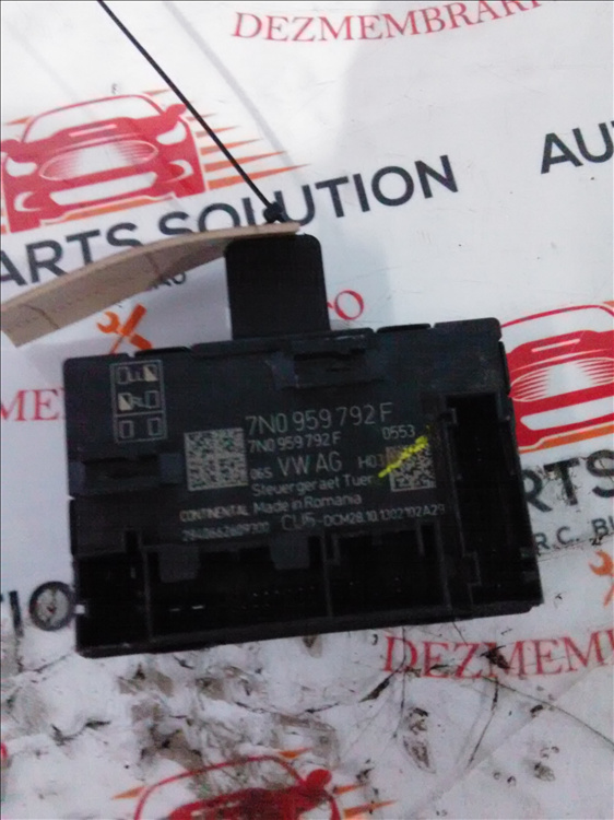 Calculator usa stanga fata VOLKSWAGEN SHARAN 2.0 d an fabr. 2013