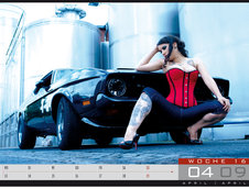 Calendar 2009: Fete si masini americane
