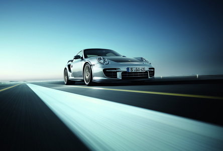 Call 911: Noul GT2 RS intra in scena! Call 911: Noul GT2 RS intra in scena!