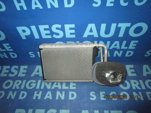 Calorifer A.C BMW F01 730d N57D30A; 7589003