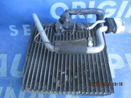 Calorifer A.C Mitsubishi Carisma 1.9di-d; CAB311A160