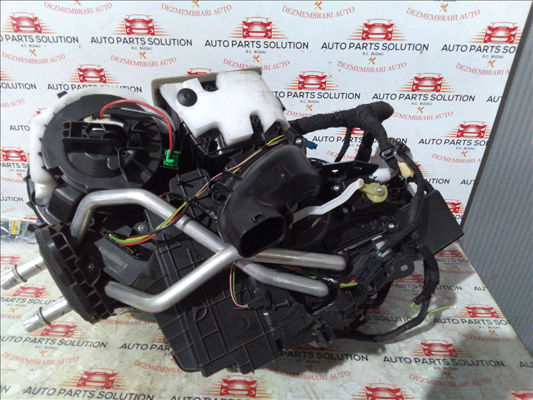Calorifer caldura bord PEUGEOT 308 an fabr. 2020