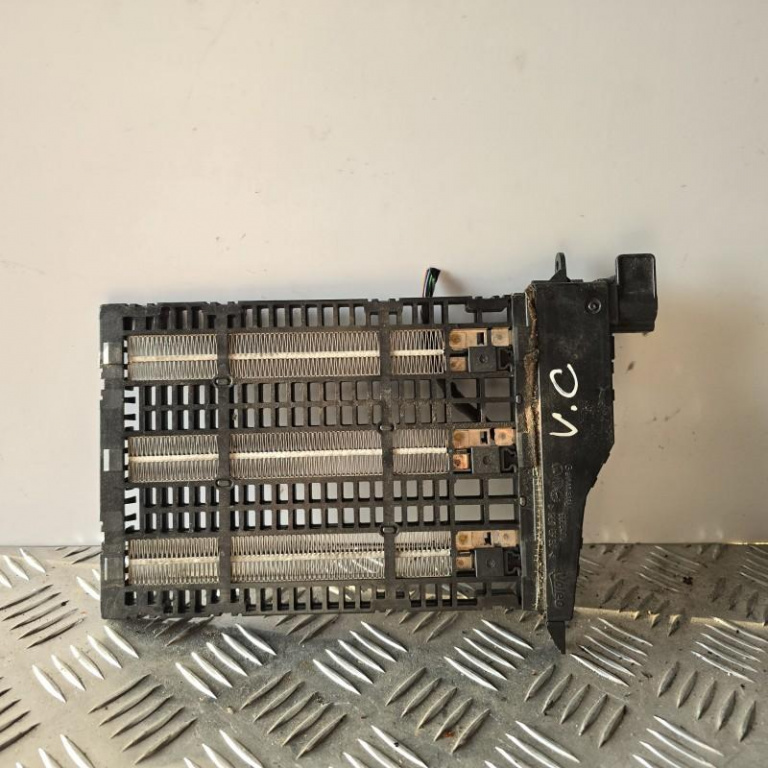 Calorifer habitaclu Opel Vectra C 2002-2005 13209797
