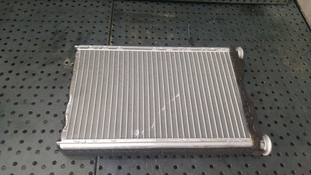 Calorifer radiator bord chevrolet captiva c100 c140 985474r