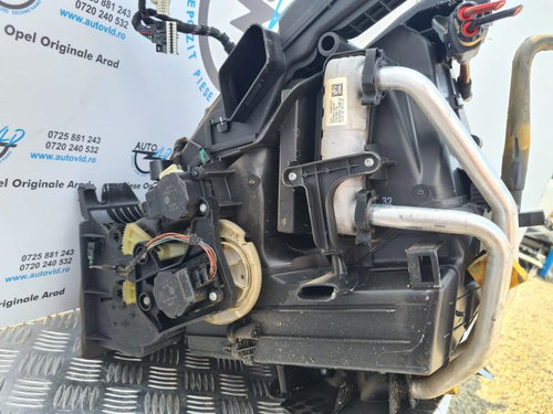 Calorifer vaporizator habitaclu Opel Astra J GTC 2012-2018 BEHR T4921001