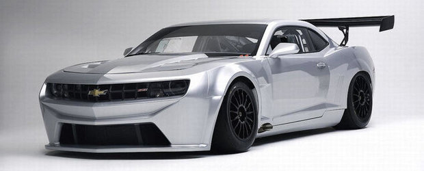 Camaro GT3 by Sareni United - 650 CP si 1.295 kg pentru cel mai nou Chevy de curse!