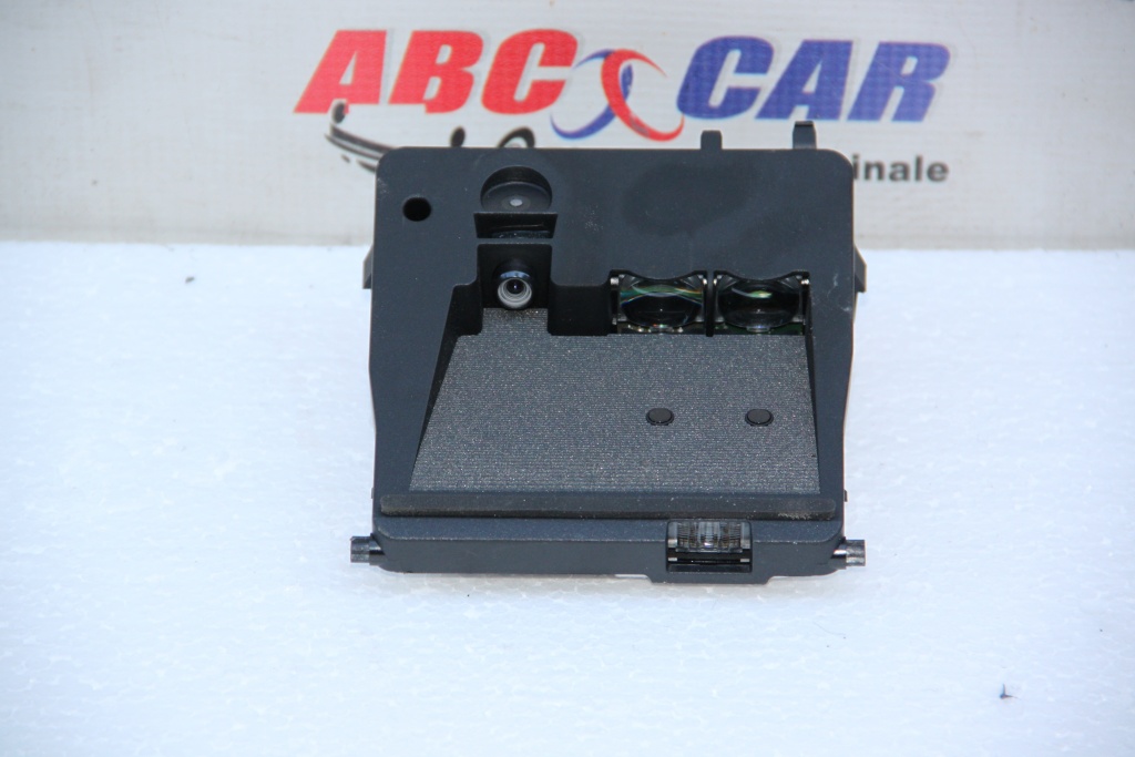 Camera frontala si radar Toyota Yaris XP130 cod: 88181-0D020 model 2018