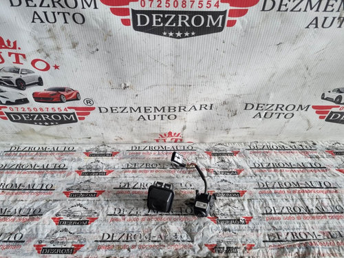 Camera marsarier originala Renault Espace V cod piesa : 284422080R / 2159665