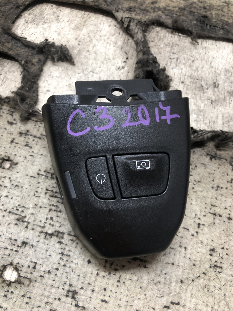 Camera parbriz Citroen C3 1.2 Benzina 2017, 9817612877