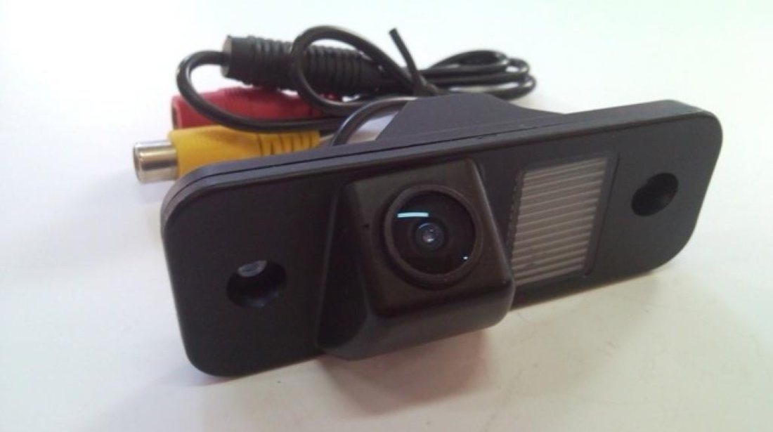 CAMERA VIDEO DEDICATA SKODA 199 LEI LOOK OEM