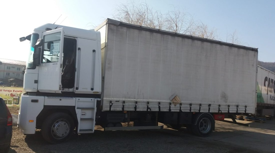 Camion Renault Magnum 460 DXI