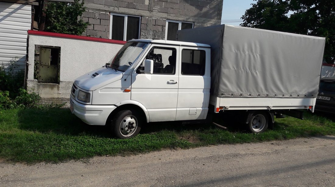 Camionetă IVECO 3510