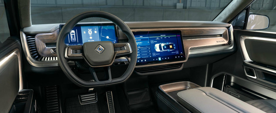 Camioneta care te face sa te simti ca intr-un S-Class. Unde mai pui ca are patru motoare sub capota Camioneta care te face sa te simti ca intr-un S-Class. Unde mai pui ca are patru motoare sub capota