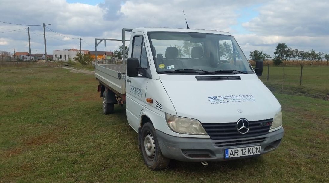 Camioneta Mercedes Sprinter