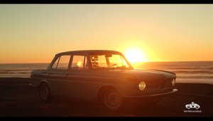 Cand mai putin inseamna, de fapt, mai mult. Povestea unui BMW 1600 usor modificat.