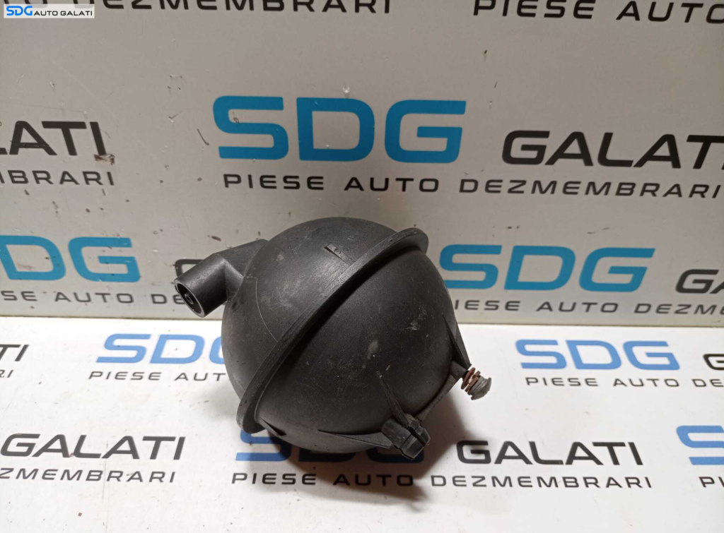 Canistra Vas Rezervor Vacuum Vacuum Aer Audi A3 8P 2.0 TDI 2004 - 2008 Cod 7M0129808 [M5462]