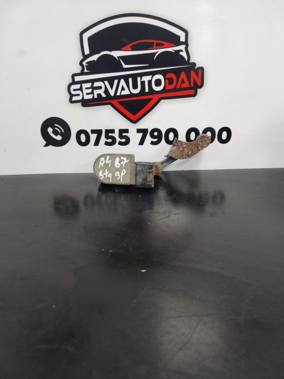 Cantar faruri xenon Audi A4 (2004-2008) [8EC, B7] 1.9 Motorina 2007, 8E0907503