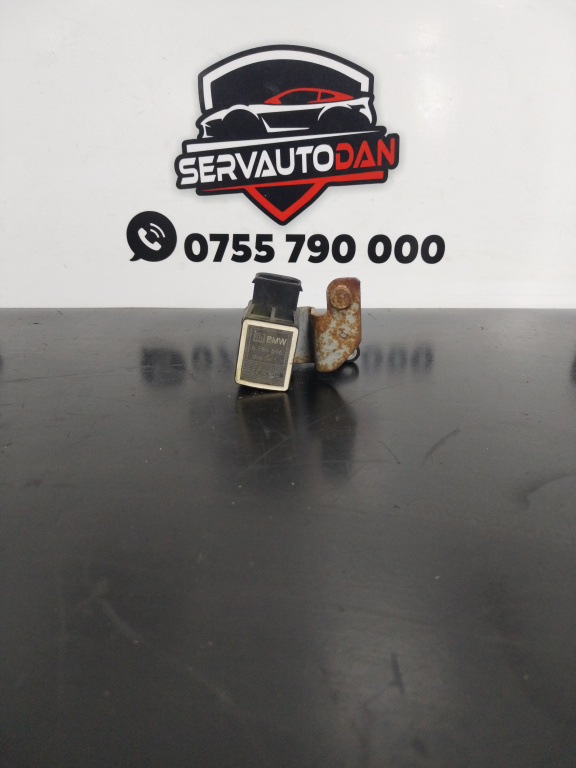 Cantar faruri xenon BMW Seria 5 (2003-2010) [E60] 2.0 Motorina 2007, 6784696