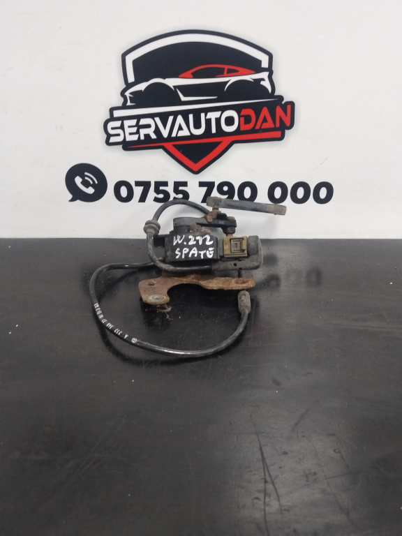 Cantar faruri xenon Mercedes-Benz E-Class (2009->) [W212] 2.2 Motorina 2012, A0045429918