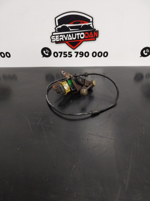 Cantar faruri xenon Mercedes-Benz E-Class (2009->) [W212] 2.2 Motorina 2014, A0045429918