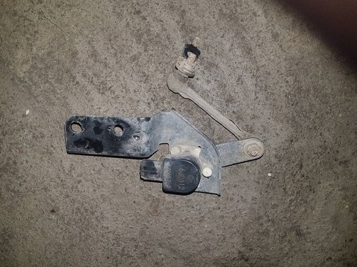 Cantar xenon fata mitsubishi pajero IV 2007-2012