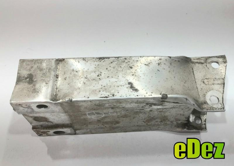 Cap lonjeron dreapta fata Mercedes C-Class (2007-2010) [W204] a2046200995