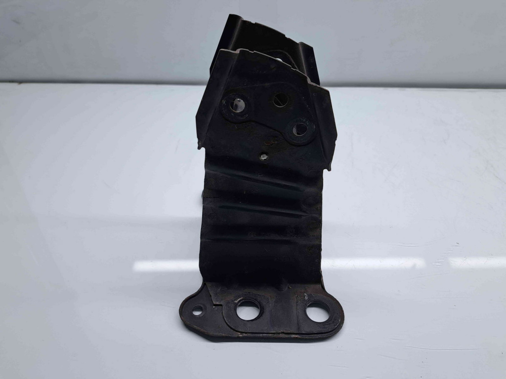 Cap lonjeron stanga Audi A3 Sportback (8PA) [Fabr 2004-2013] Facelift 8P0807133A
