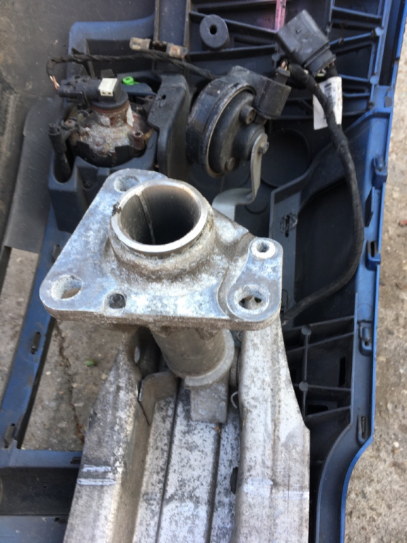 Cap lonjeron stanga Audi A4 B6 [2000 - 2005] Sedan 1.9 TDI 5MT (130 hp) 1.9 TDI - AWX