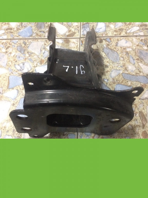Cap lonjeron stanga fata Audi A3 8P/8PA [facelift] [2004 - 2008] Sportback hatchback 5-usi 1.6 MT (102 hp) 1.6 - BGU