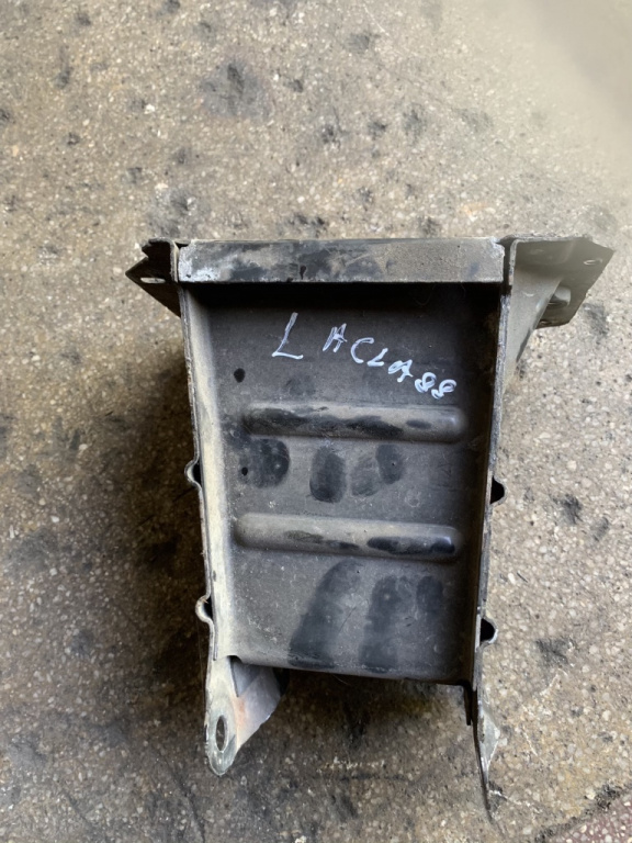 Cap lonjeron stanga fata Mercedes-Benz A-Class W169 [2004 - 2008] Hatchback 5-usi A 170 Autotronic (116 hp) 1.7 - 266.940