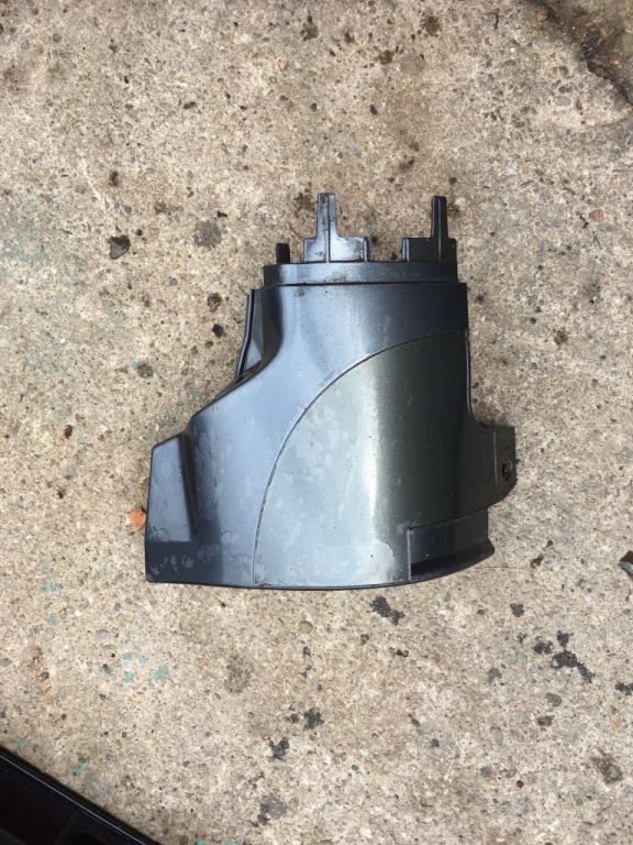 Cap prag dreapta spate Audi A8 D3/4E [2002 - 2005] Sedan 4.2 tiptronic quattro (335 hp) AUDI A8 (4E_) 10.2002 - 07.2010 A8 4.2 QUATTRO 4.2 - BFM