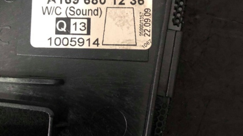 Capac acoperire boxe bord mercedes a-class w169 a1696801236