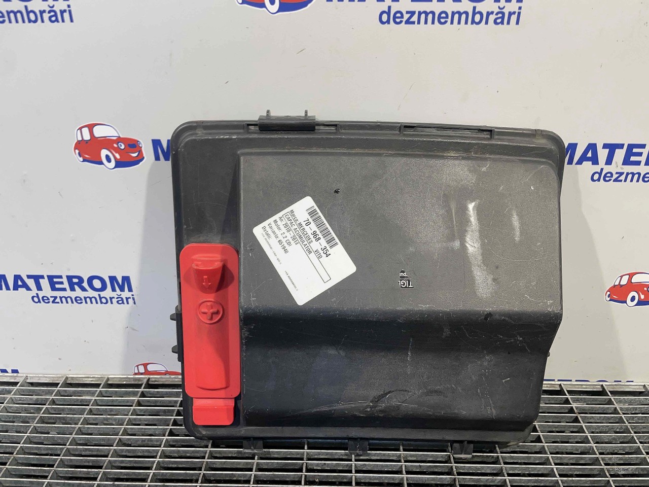 CAPAC ACUMULATOR MERCEDES VITO 2.2 CDI - (2010 2014)