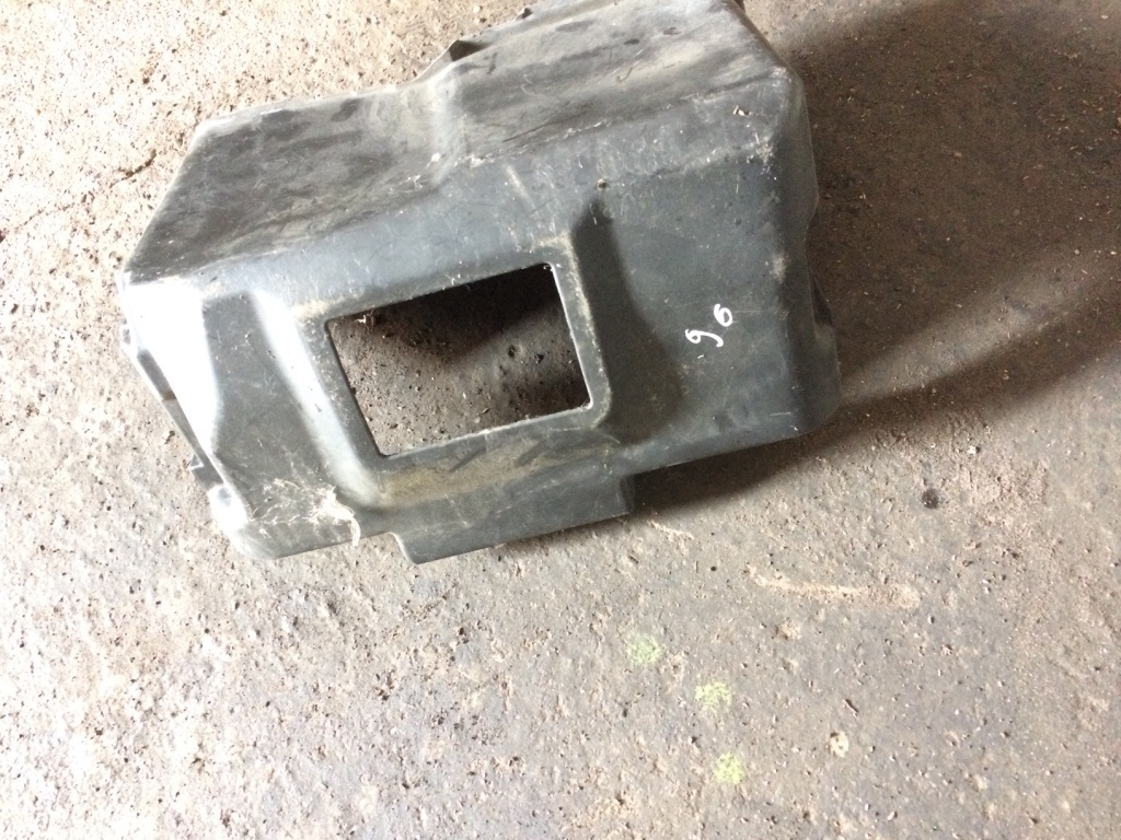 Capac acumulator Volkswagen Bora [1998 - 2005] Sedan 1.9 TDI MT (150 hp) (1J2)
