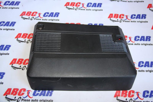 Capac amplificator sunet  Volkswagen Passat B8 2014-2019 3Q0803051