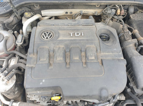 Capac Antifonare Motor Volkswagen Passat B8 2.0 TDI 2015 - 2020 Cod 04L103925N [K5307]