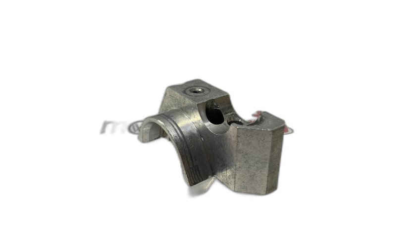 Capac ax came numarul 1 Volkswagen Golf 5 (1K) Kombi 2008 1.9 TDI OEM 038103001