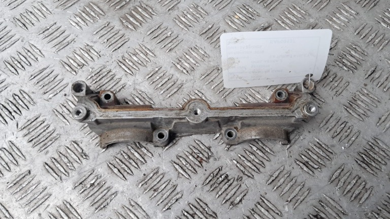 Capac ax cu came Opel Astra J 1.6 benzina cod motor A16LET an 2010 cod 55355570